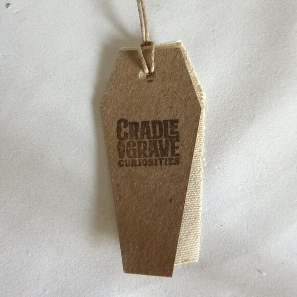 NEW 9” APOTHECARY DEADLY NIGHT SHADE HALLOWEEN GLASS BOTTLE PROP ODDITY - Picture 10 of 10